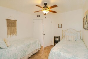 2 habitaciones, tabla de planchar con plancha y wifi gratis 