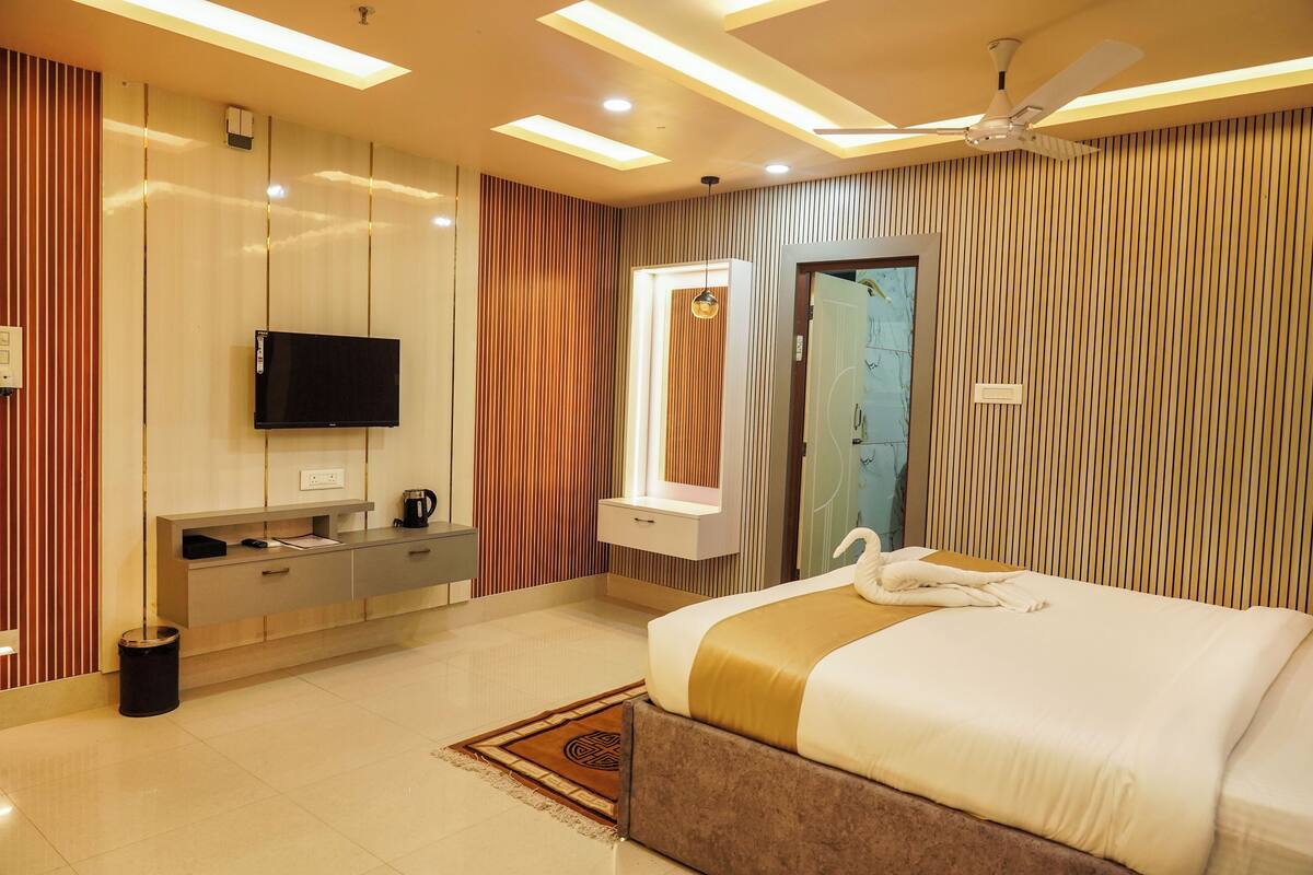 豪華雙人房 | 高級寢具、隔音、床單