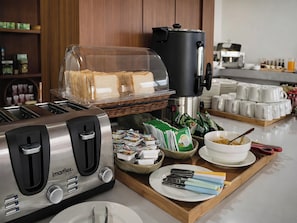 Breakfast area - View khong Hotel (Chiang Saen)