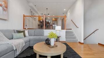 TV, fireplace, offices