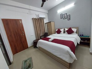 Deluxe Double Room, City View | Wi-fi percuma