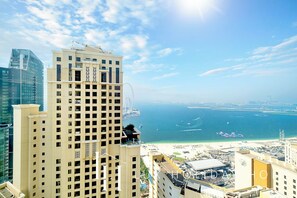 View from property - LUX The Premium Dubai Eye View Suite (Dubai)