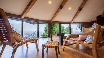 Chambre Double Deluxe | Décoration personnalisée, bureau, Wi-Fi gratuit