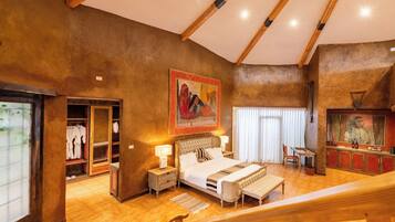 Individueel gedecoreerd, een bureau, gratis wifi