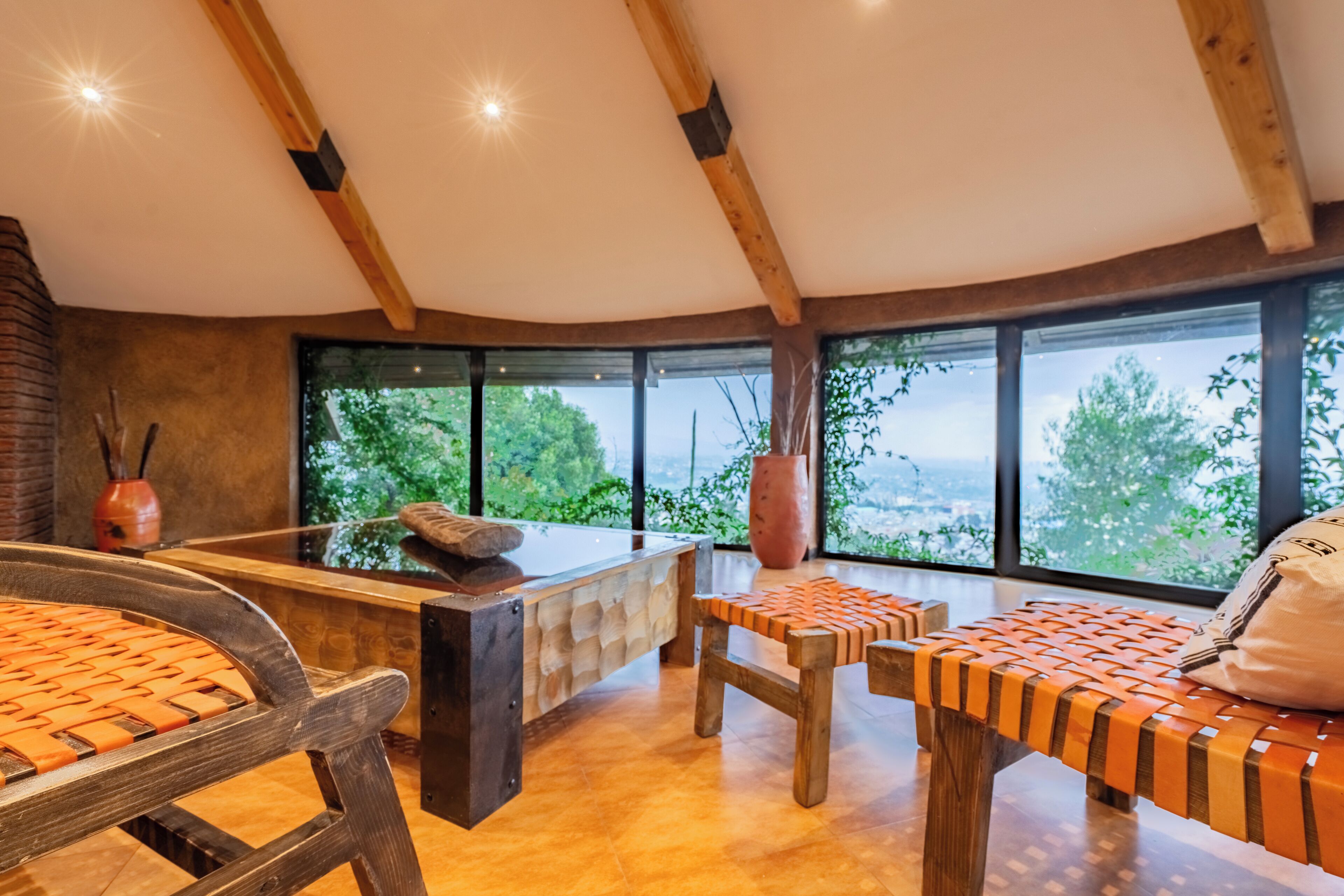 Deluxe Double Room, City View | Individually decorated, desk, free WiFi