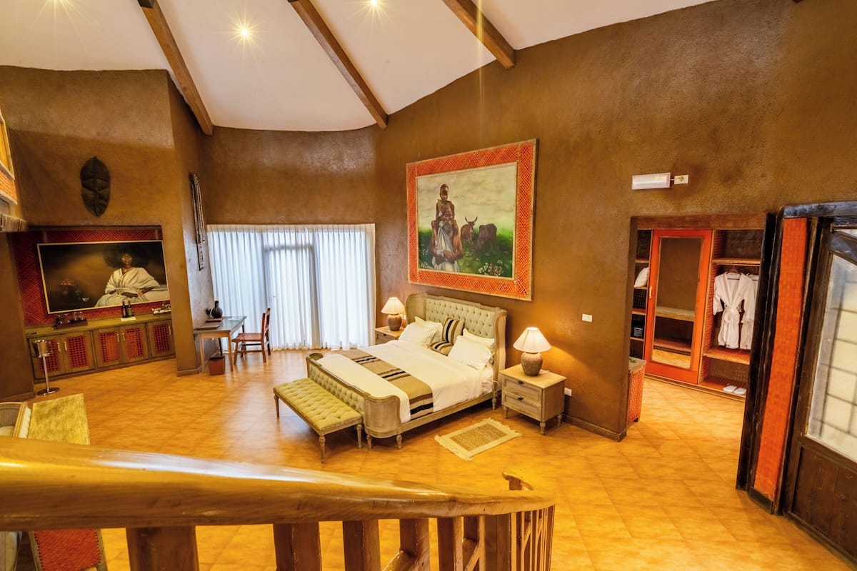 Yksilöllisesti sisustettu, työpöytä, ilmainen Wi-Fi