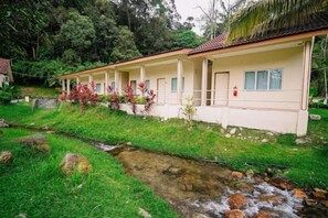 Unclassified image, 2 of 32, button - Lilla Rainforest Retreat @ Hulu Langat (Hulu Langat)