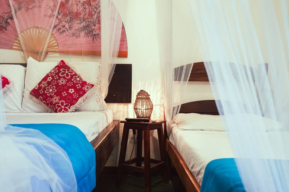 1 bedroom, free WiFi, bed sheets