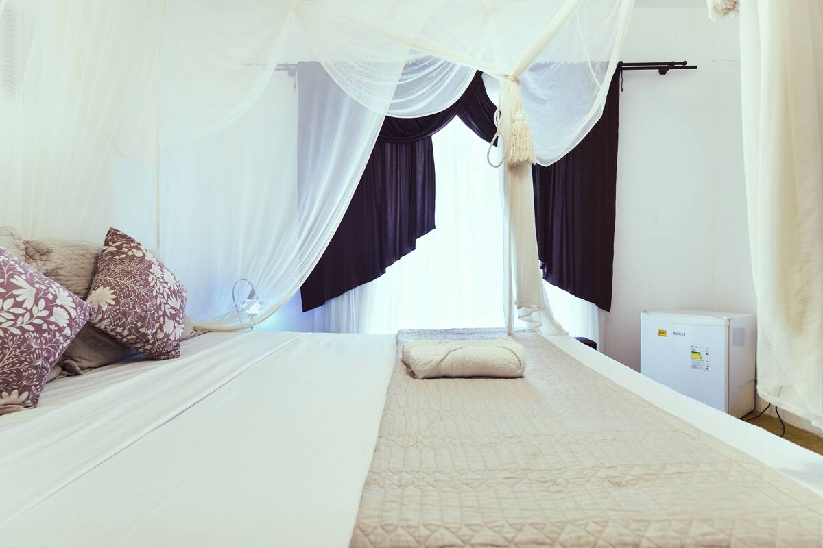 1 bedroom, free WiFi, bed sheets