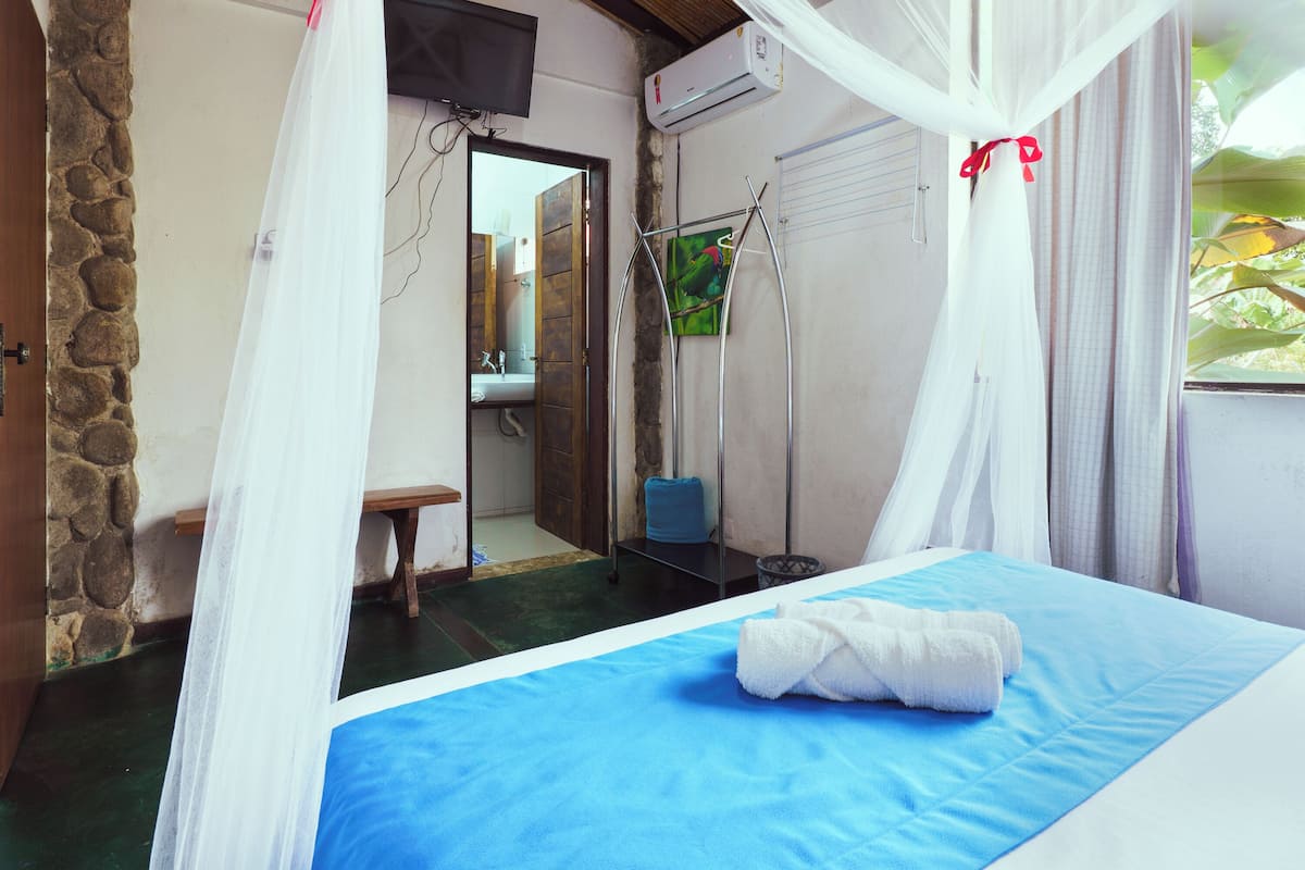 Habitación económica | Wifi gratis y ropa de cama