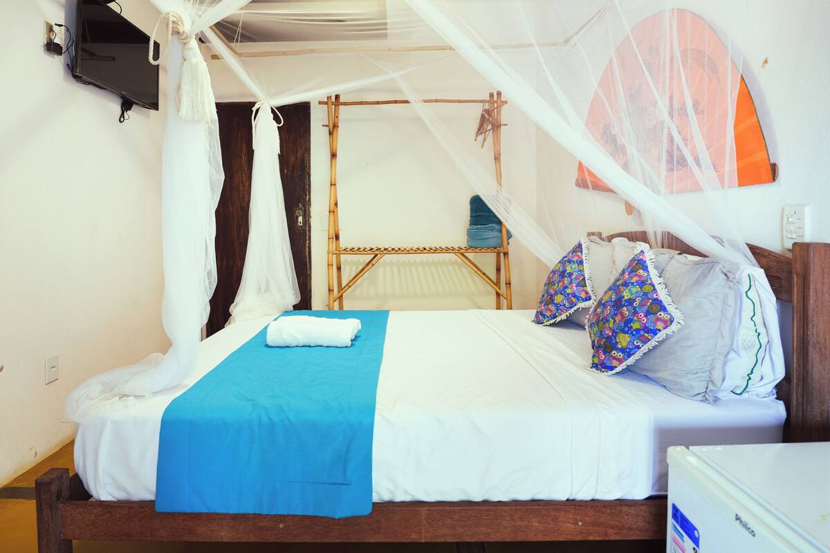 1 bedroom, free WiFi, bed sheets
