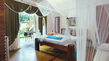 Quarto Queen | Wi-Fi de cortesia, roupa de cama