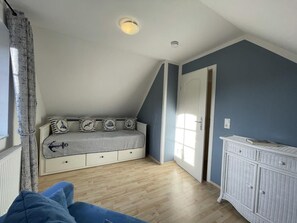 2 quartos, ferros/tábuas de passar roupa, Wi-Fi de cortesia