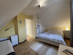 2 habitaciones, tabla de planchar con plancha y wifi gratis