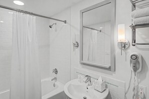 Asciugacapelli, asciugamani