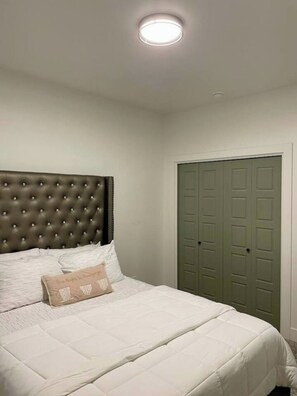 3 bedrooms, WiFi, bed sheets