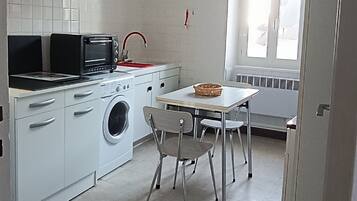 Microonde, forno, piano cottura