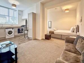 1 bedroom, iron/ironing board, Internet, bed sheets