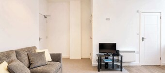 Modern new redeveloped studio Apartment in Clacton