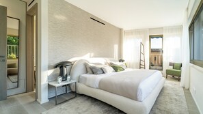 4 Schlafzimmer, Zimmersafe, Bügeleisen/Bügelbrett, Reisekinderbett