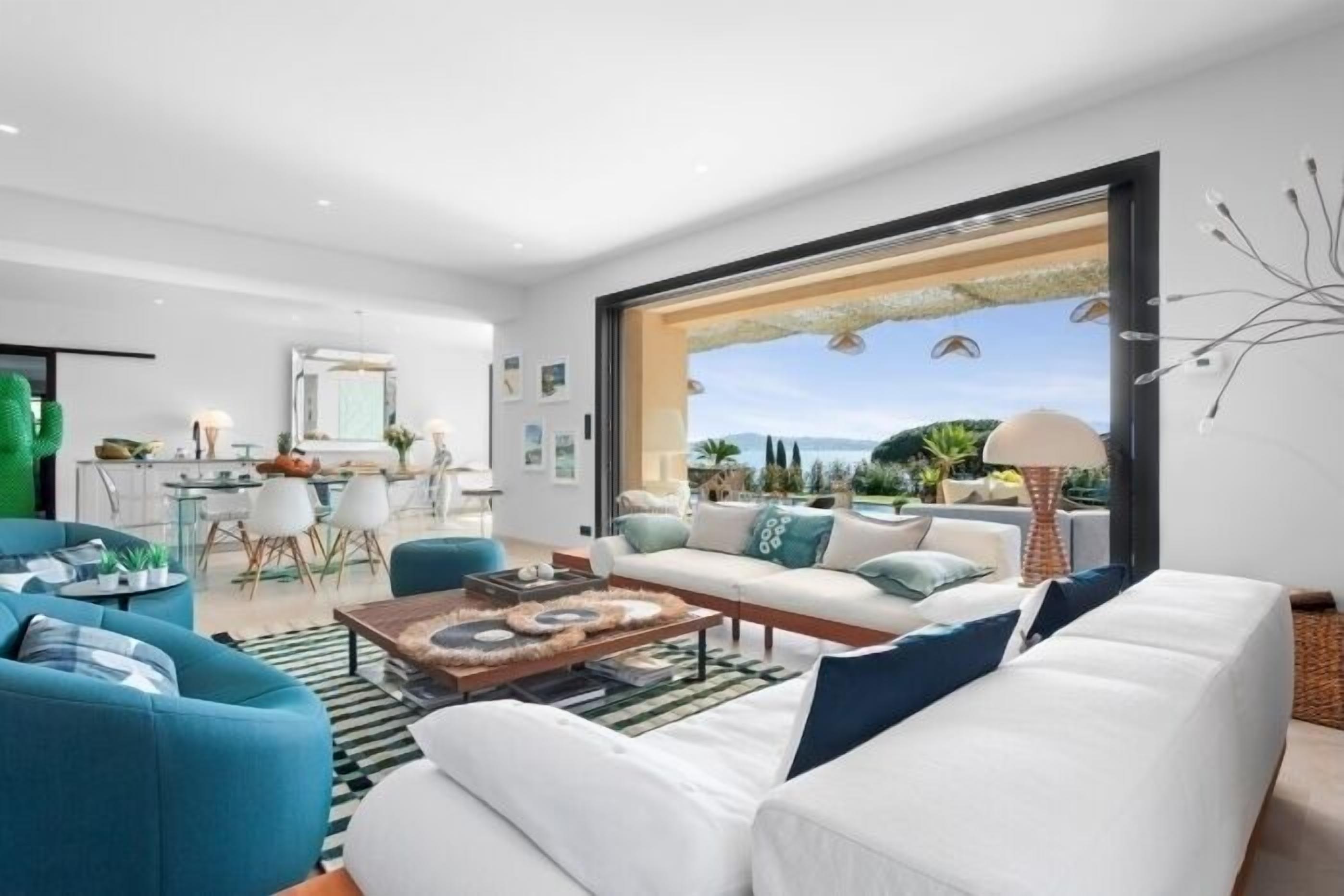 Fernseher, Stereoanlage