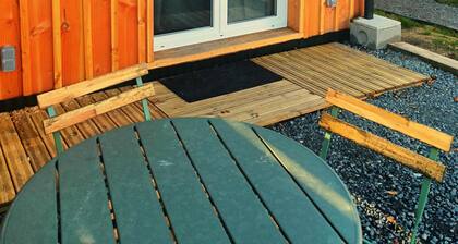 Cosy chalet with Jacuzzi option