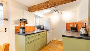 Apartment | 3 bilik tidur