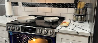 Charming 3-bedroom house with fitness room, WiFi in the heart of Lacey