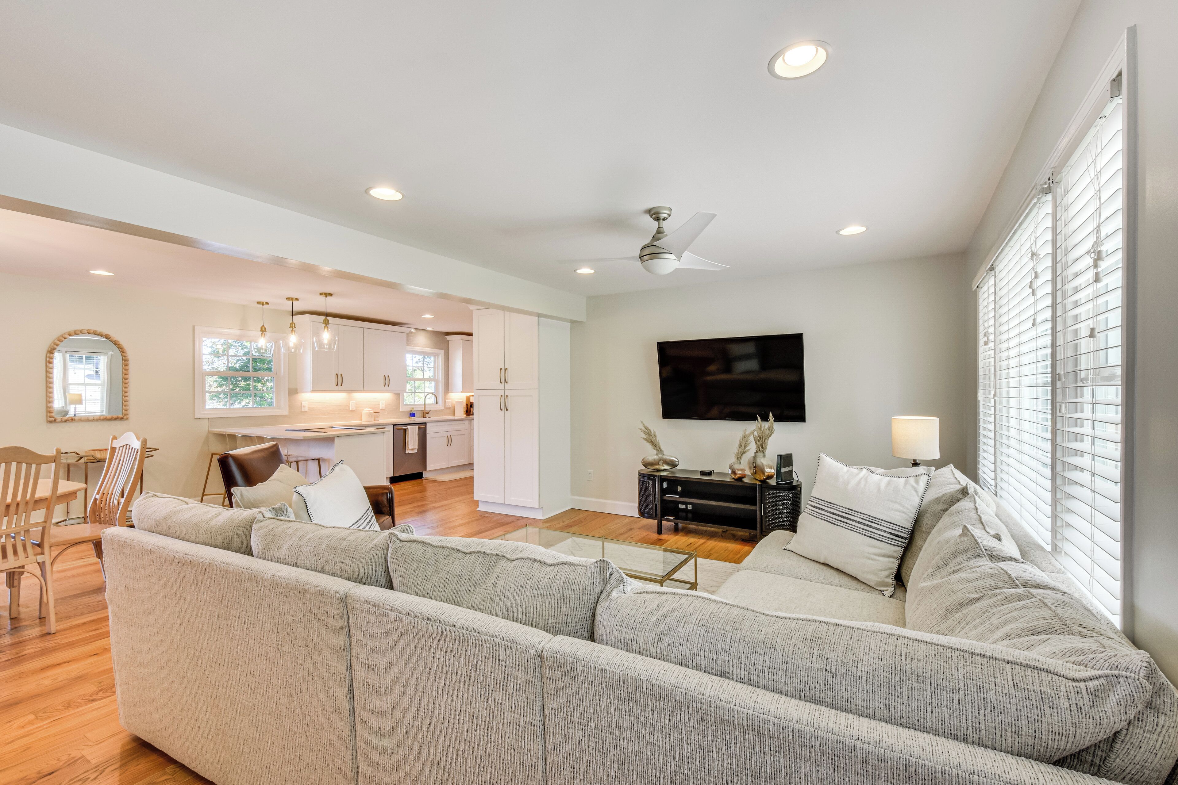 House (3 Bedrooms) | Interior