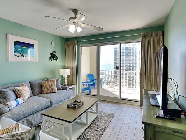 Téléviseur connecté, lecteur de DVD