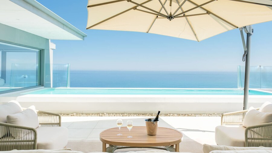 Amazing Views and Holiday Living at Khalanga Penthouse