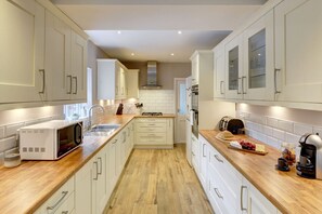 3 habitaciones y acceso a internet