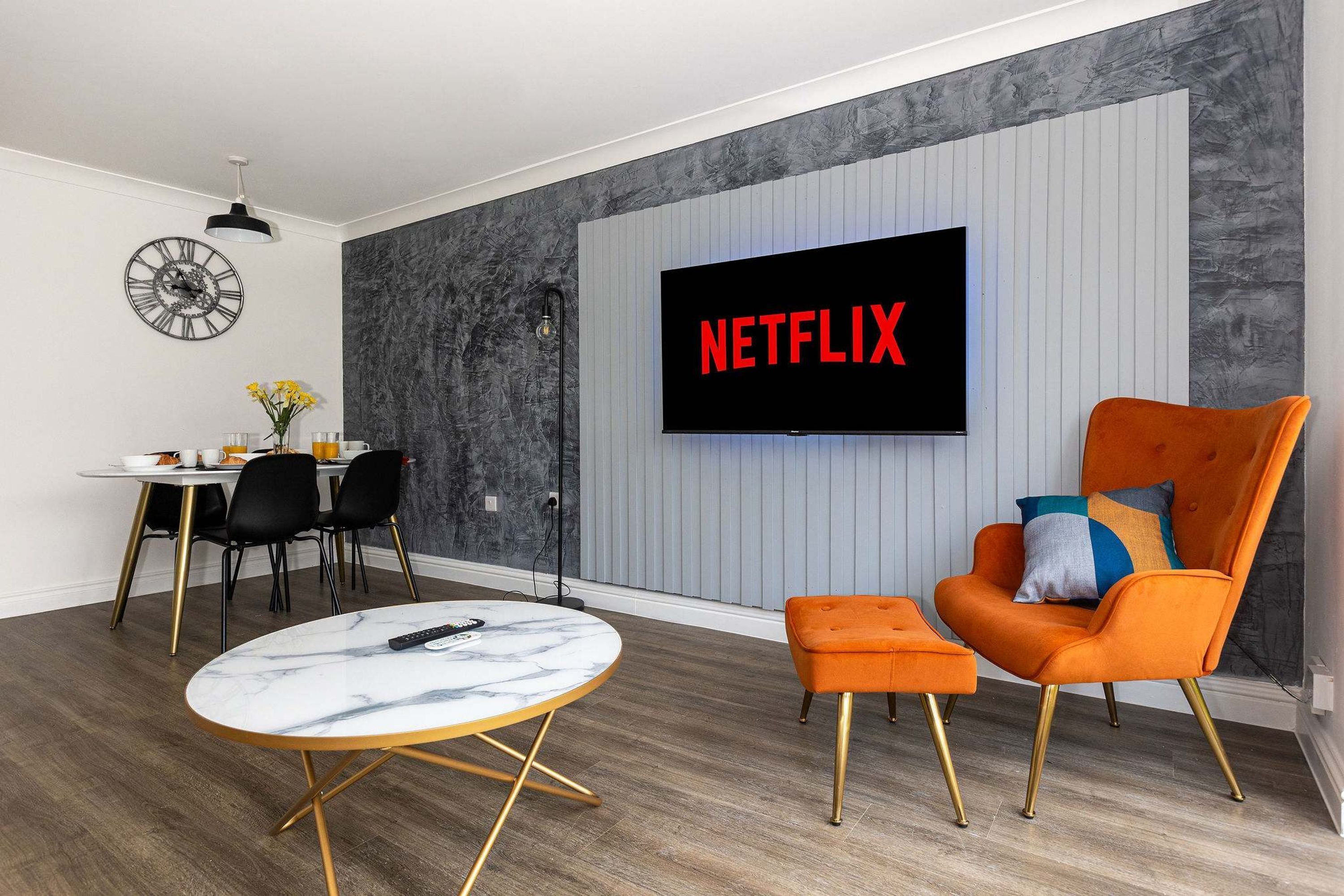 Ferienhaus | 3 Schlafzimmer, Schreibtisch