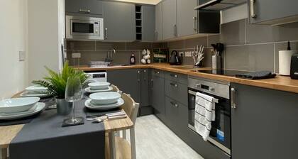 Host Stay Waterfront