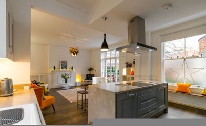 Host Stay All Saints Green Cottage