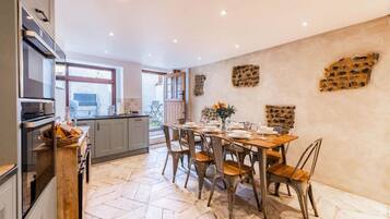 Apartment | 4 bedrooms