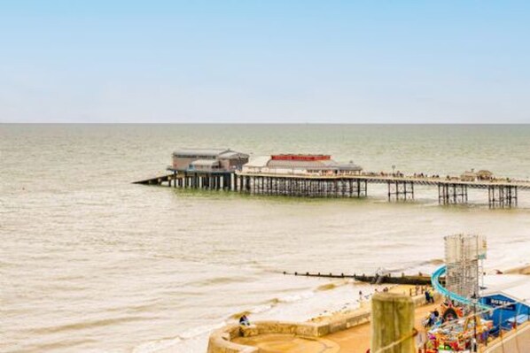Apartment | 2 bedrooms - Host Stay Seahorse Villas (Cromer)