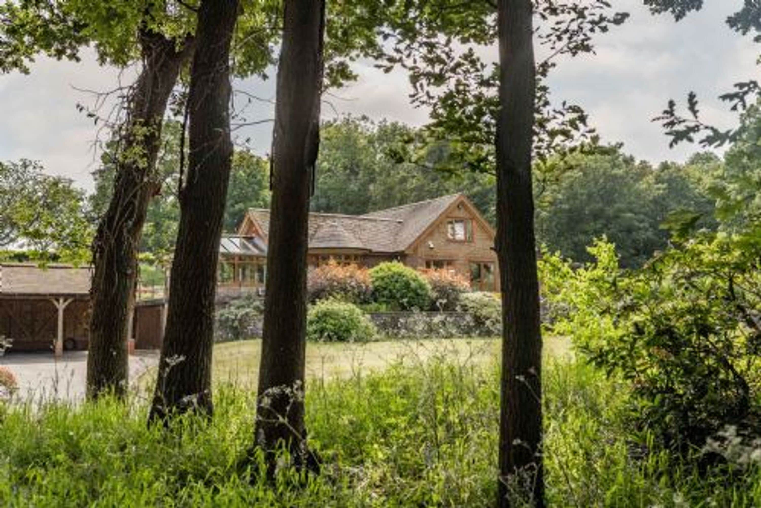 Nhà | 5 phòng ngủ 