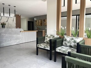 Reception - Escarpas Styles Hotel (Capitólio)