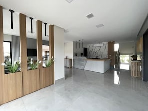 Reception - Escarpas Styles Hotel (Capitólio)