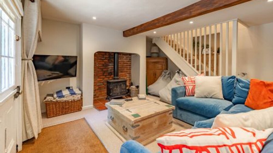 Host Stay The Old Post Office in Docking