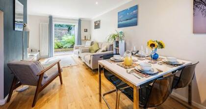 Host Stay Maple House