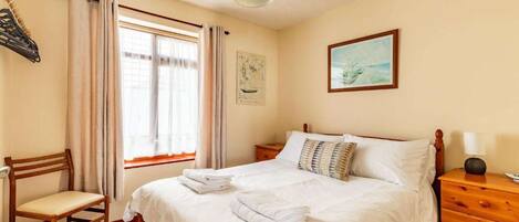 3 chambres, bureau, fer et planche Ă repasser, Wi-Fi