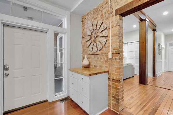 Interior - Charming Light-Filled Home W/ Parking + Courtyard by Lucky Savannah (Savannah)