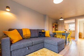 2 bedrooms - Host Stay The Courtyard (King's Lynn)