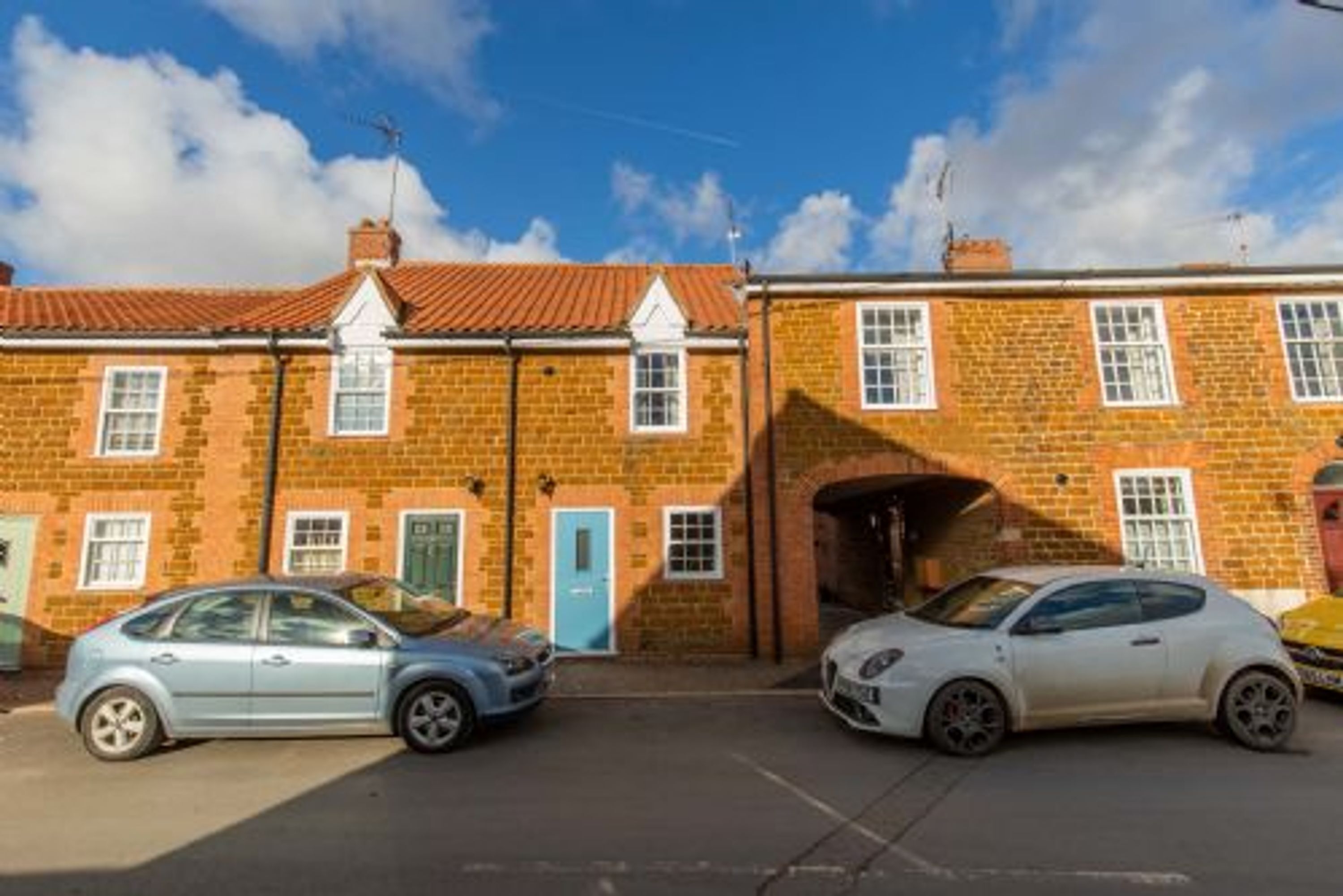 Nhà | 2 phòng ngủ 