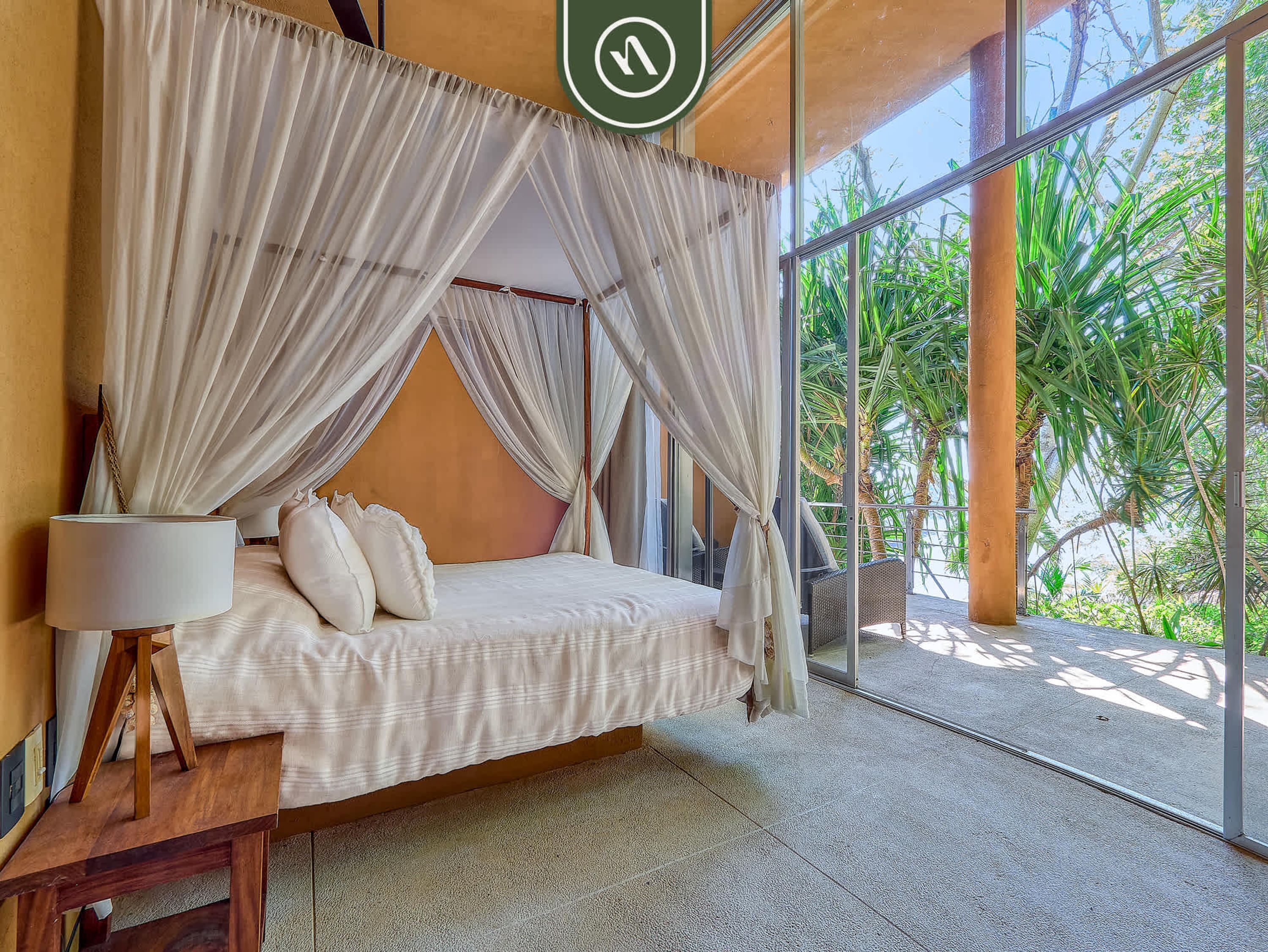 House | 6 bedrooms, Internet