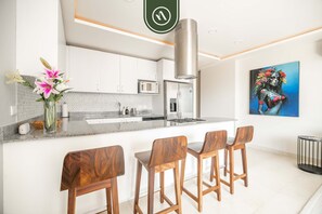 公寓, 無障礙 | 2 間臥室、網路服務