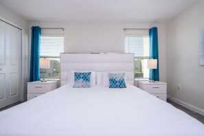 Leilighet | 4 soverom, skrivebord og internett