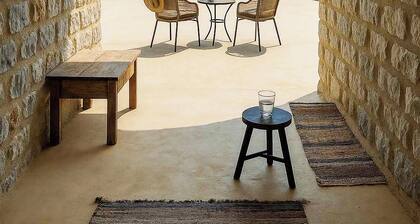 Lagia ZeN Residence in Mani